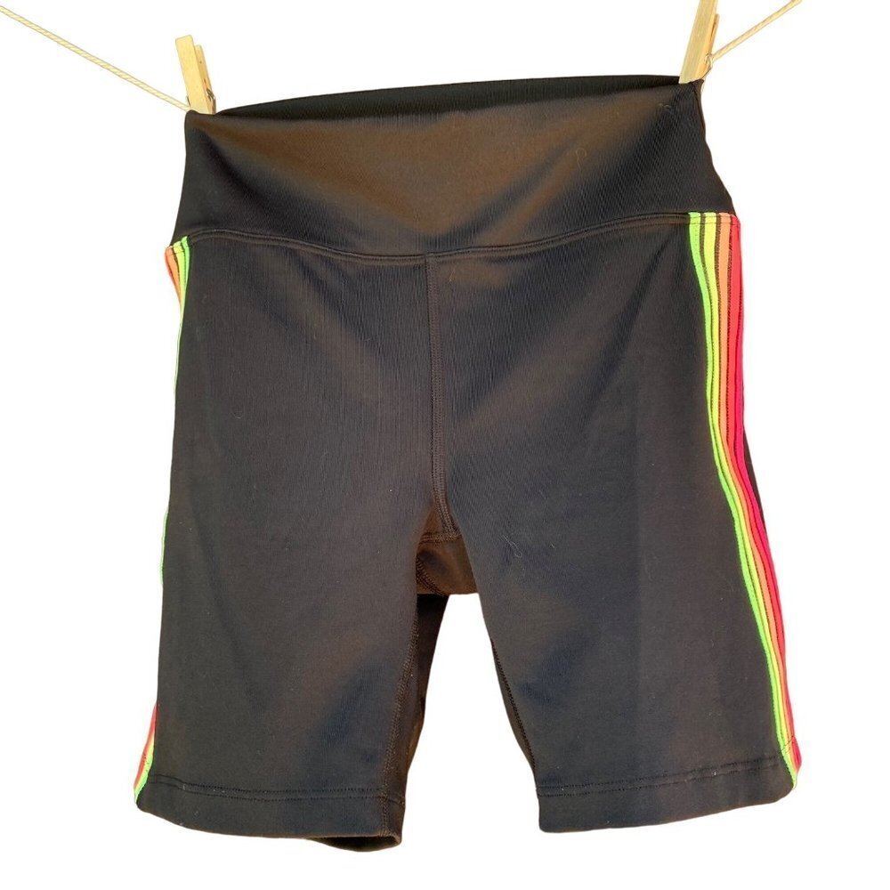 Pink Victoria’s Secret Ultimate Black Rainbow Striped Bike Women’s Shorts Size X - Picture 4 of 8